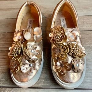 Steve Madden | Maja Rose Gold Sneakers | 8.5